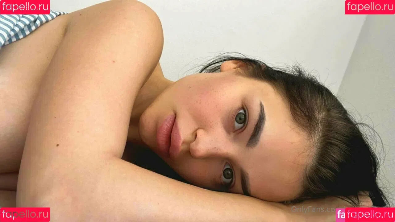 milana.moor Onlyfans Photo Gallery 
