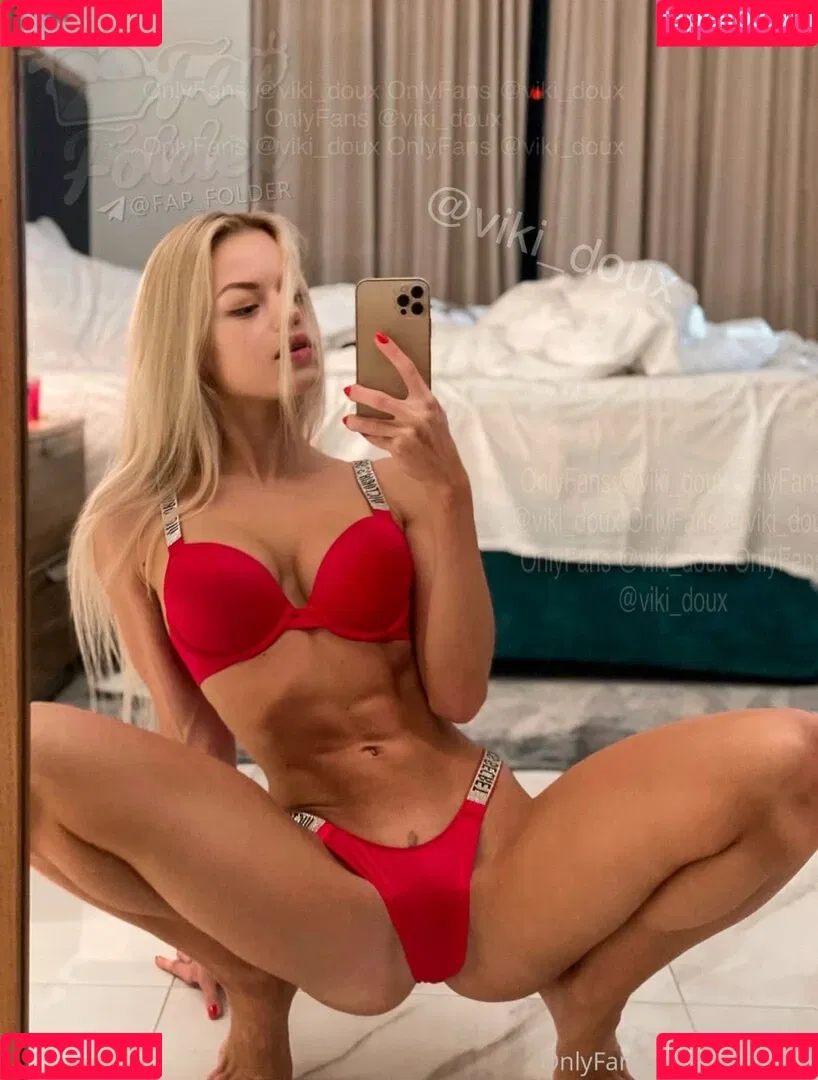 viki_doux Onlyfans Photo Gallery 
