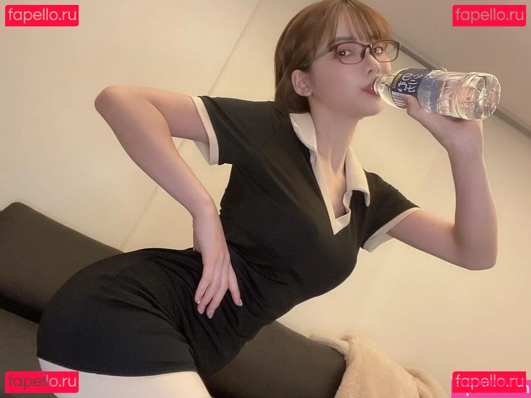 viki_doux Onlyfans Photo Gallery 