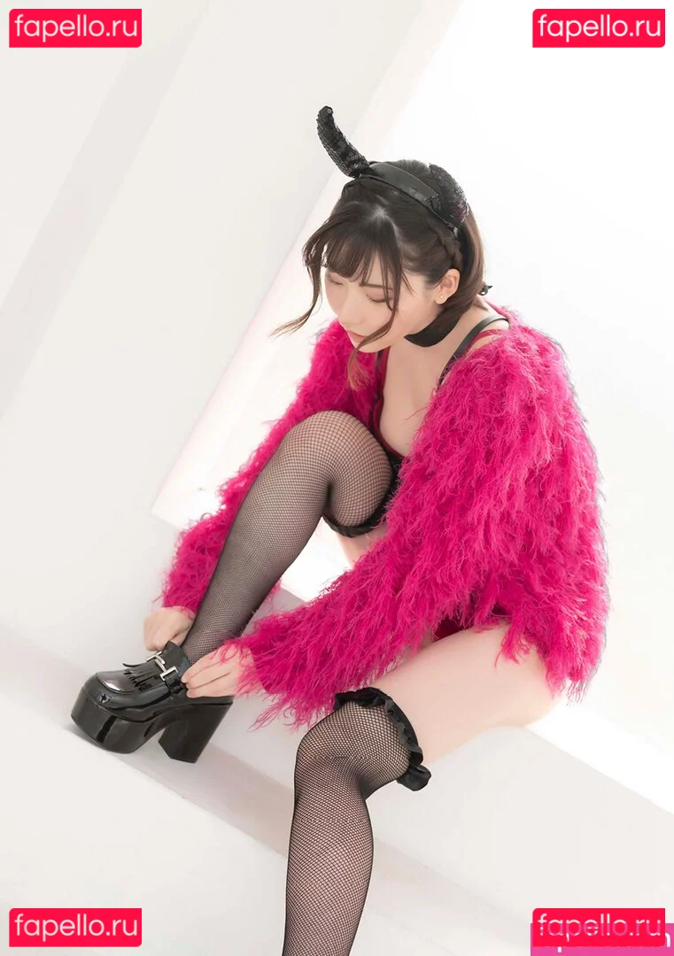 viki_doux Onlyfans Photo Gallery 