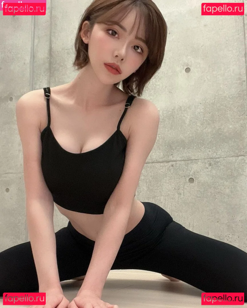 viki_doux Onlyfans Photo Gallery 