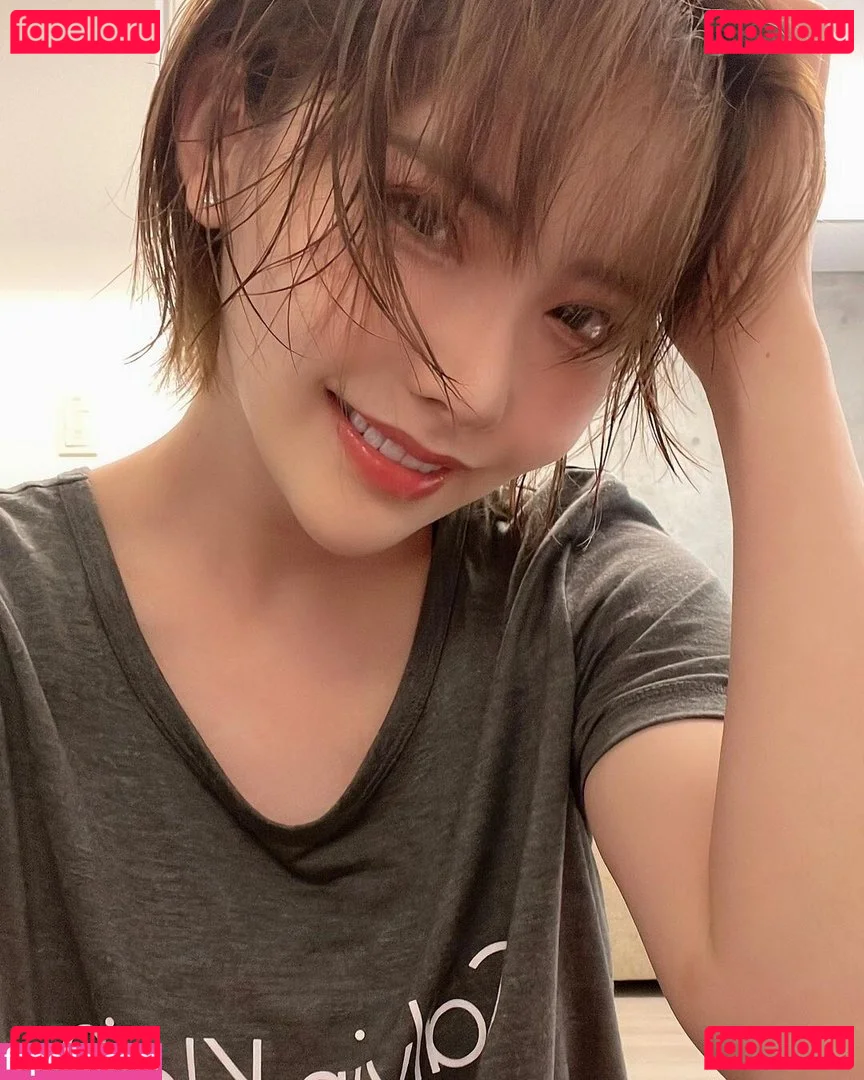 viki_doux Onlyfans Photo Gallery 