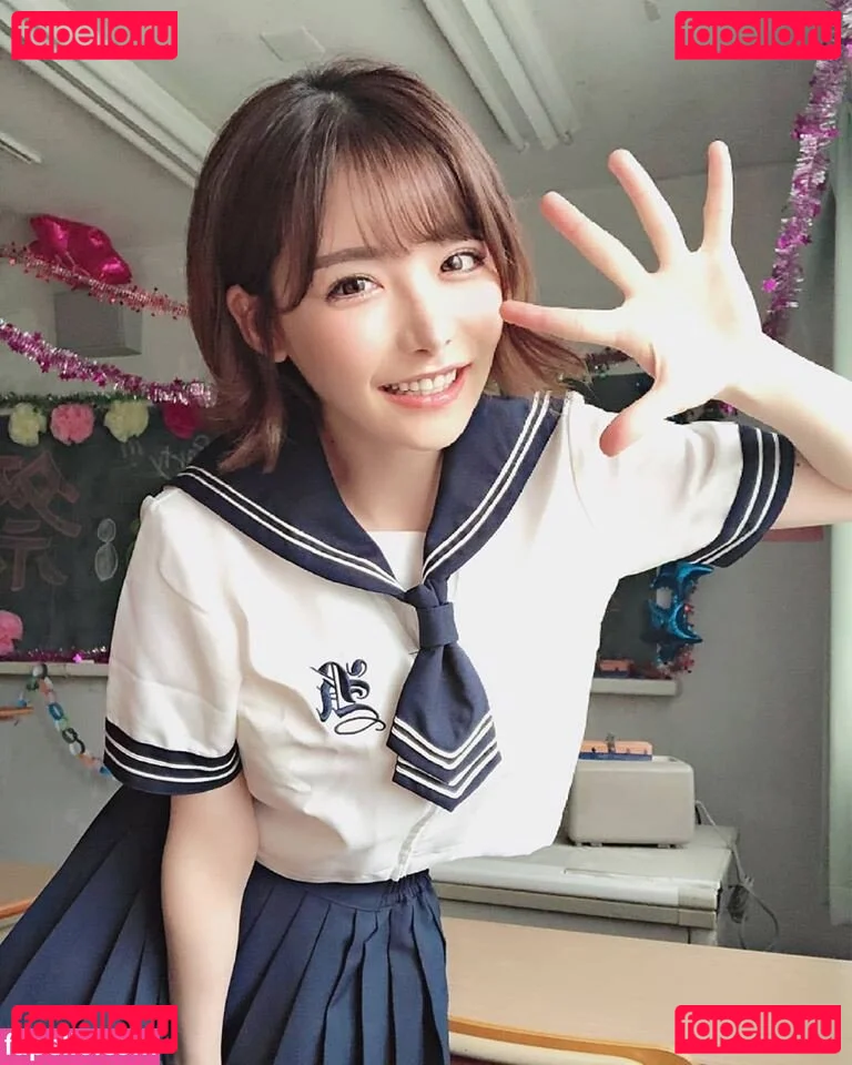 viki_doux Onlyfans Photo Gallery 