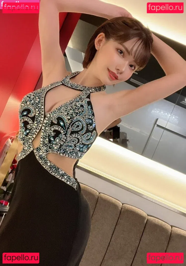 viki_doux Onlyfans Photo Gallery 