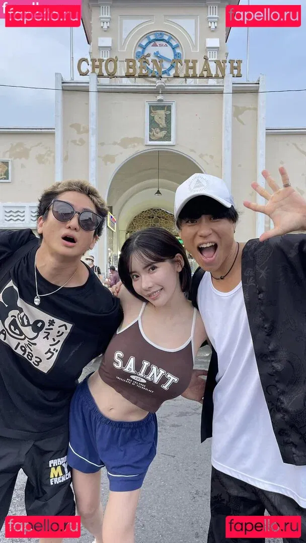 viki_doux Onlyfans Photo Gallery 