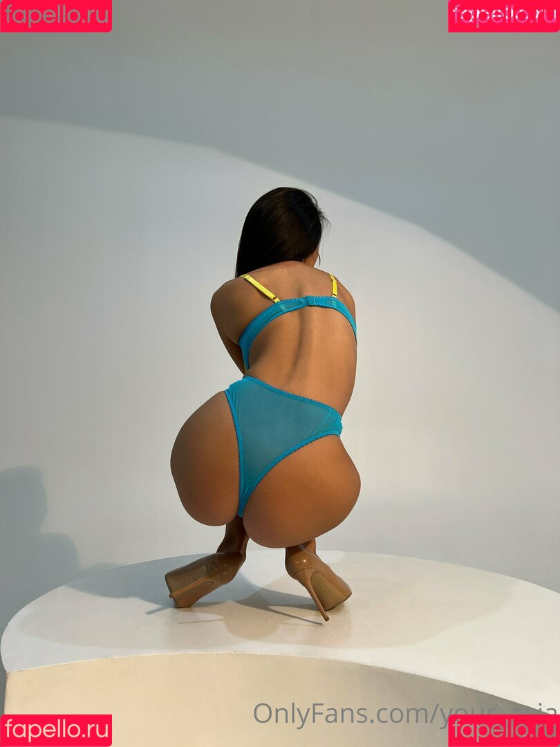 lily69 Onlyfans Photo Gallery 