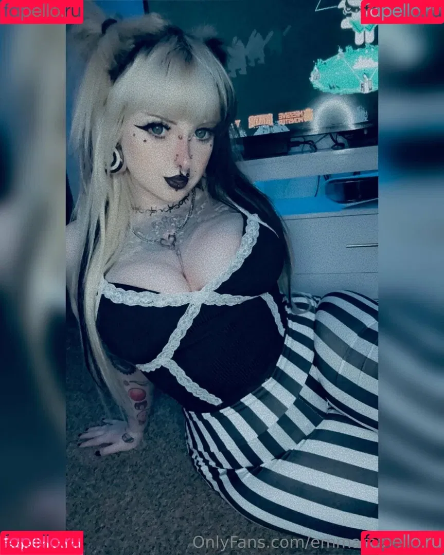 Emmamaybyte Onlyfans Photo Gallery 