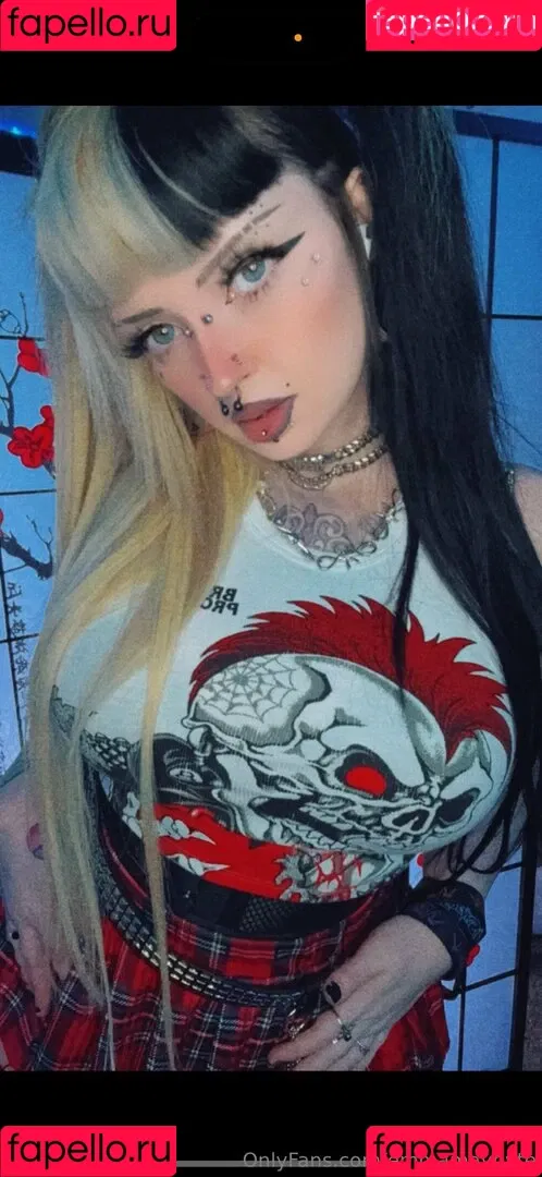 Emmamaybyte Onlyfans Photo Gallery 