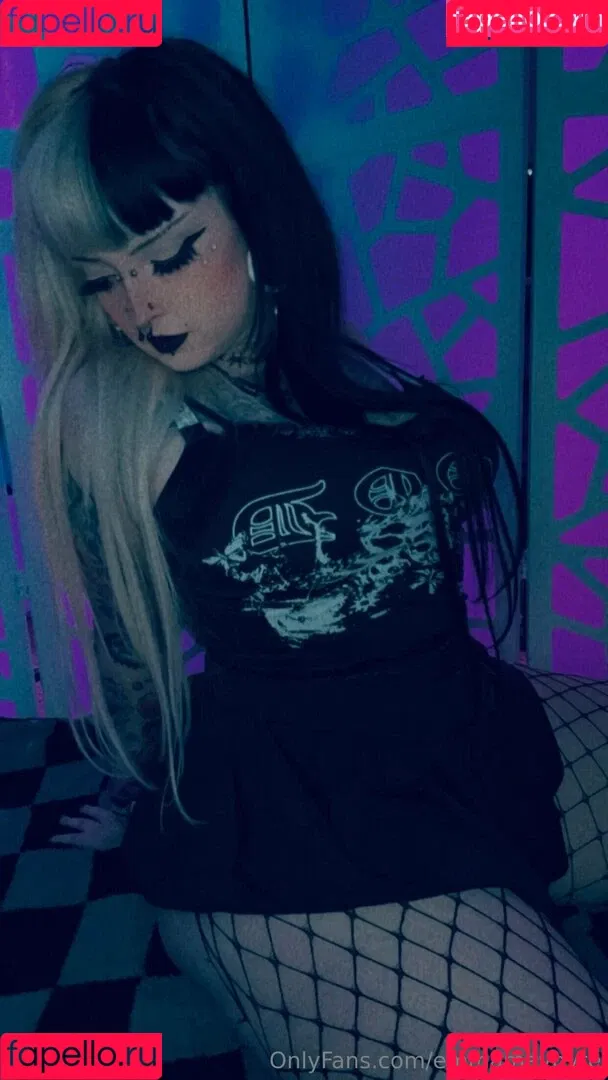 Emmamaybyte Onlyfans Photo Gallery 