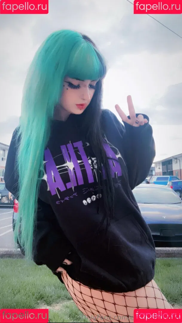 Emmamaybyte Onlyfans Photo Gallery 