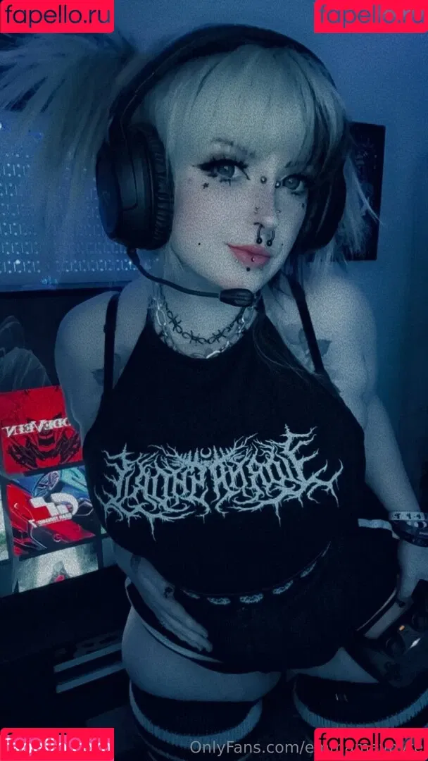 Emmamaybyte Onlyfans Photo Gallery 