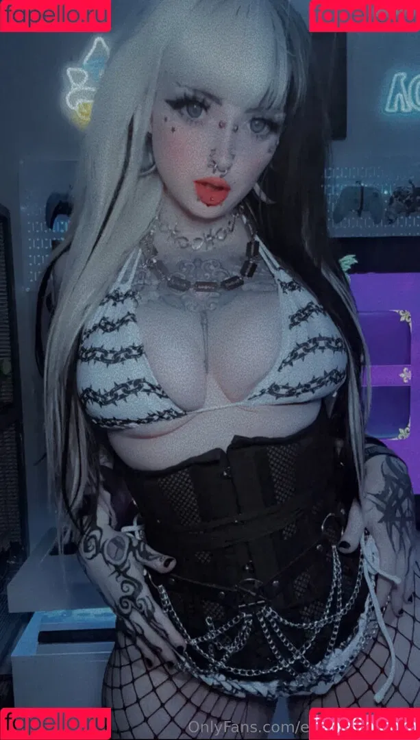 Emmamaybyte Onlyfans Photo Gallery 