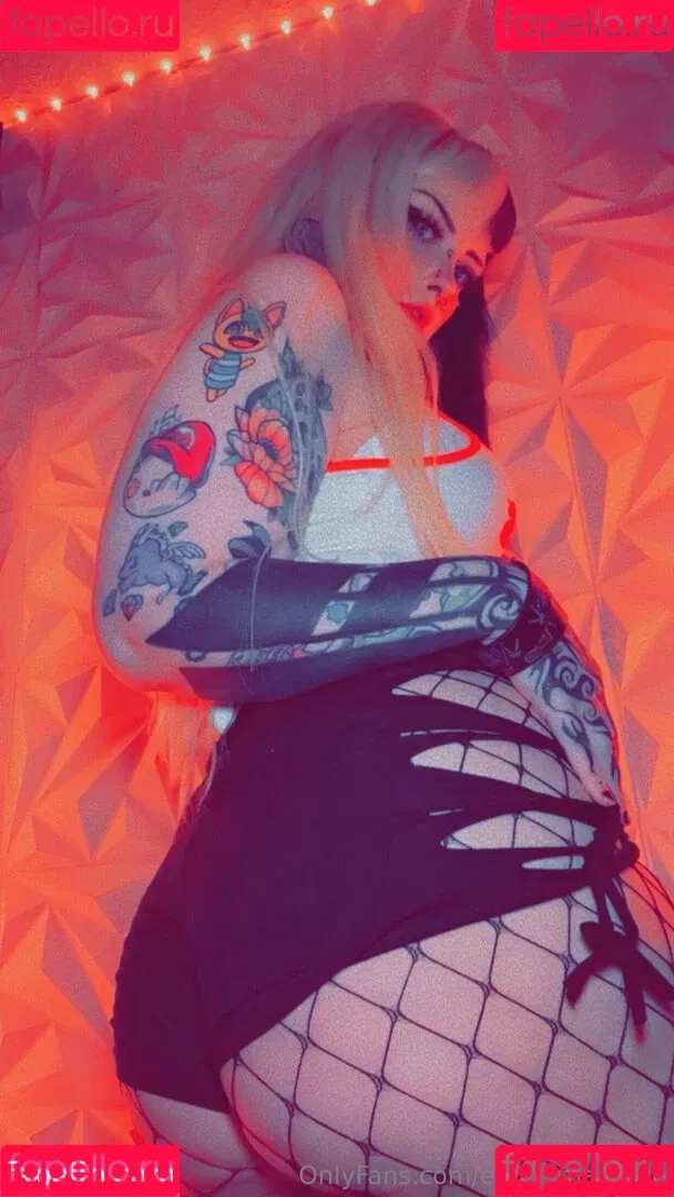 Emmamaybyte Onlyfans Photo Gallery 