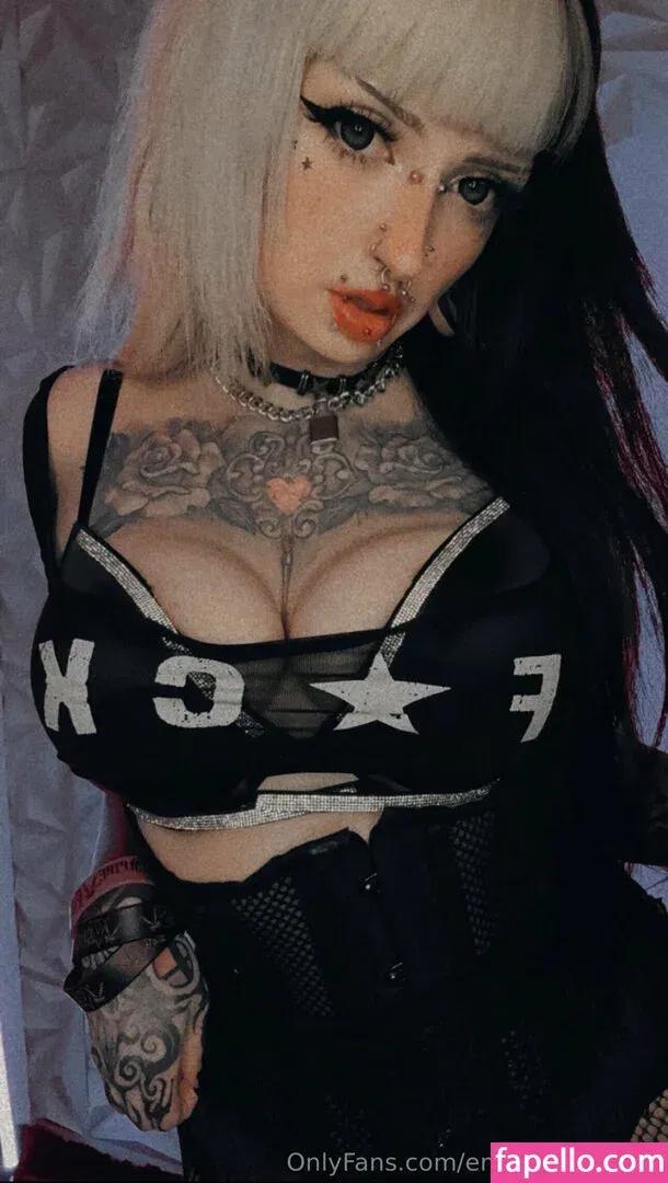 Emmamaybyte Onlyfans Photo Gallery 