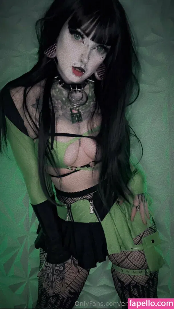 Emmamaybyte Onlyfans Photo Gallery 