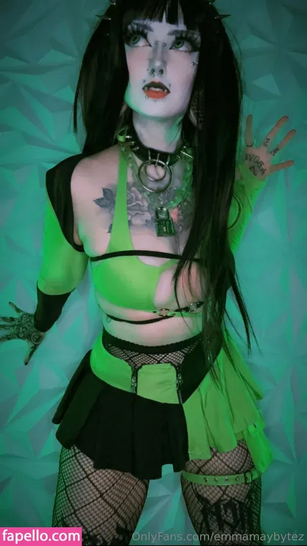 Emmamaybyte Onlyfans Photo Gallery 