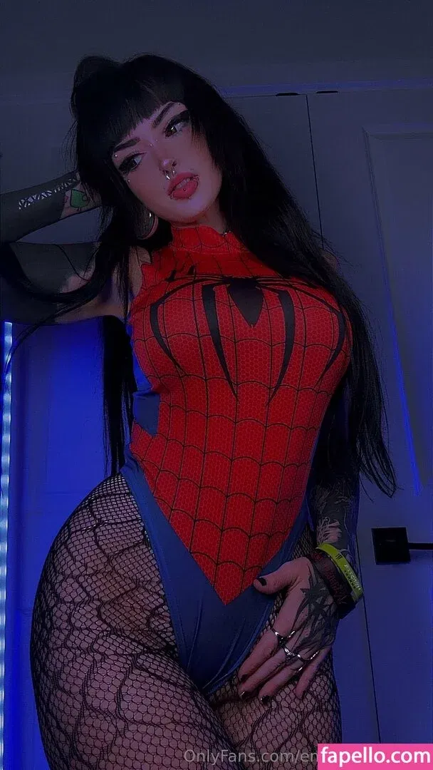 Emmamaybyte Onlyfans Photo Gallery 