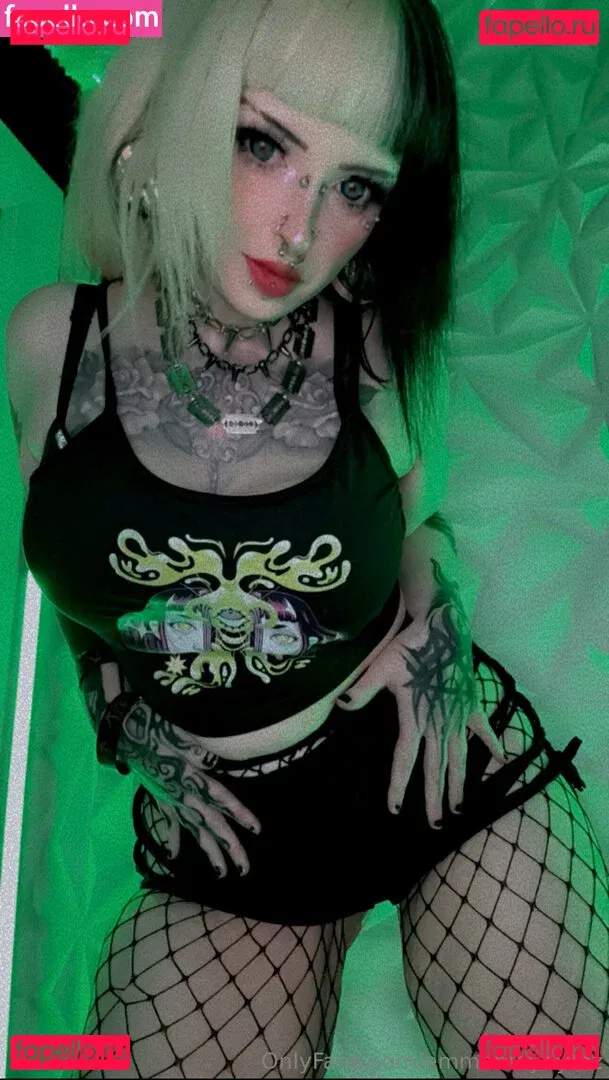 Emmamaybyte Onlyfans Photo Gallery 