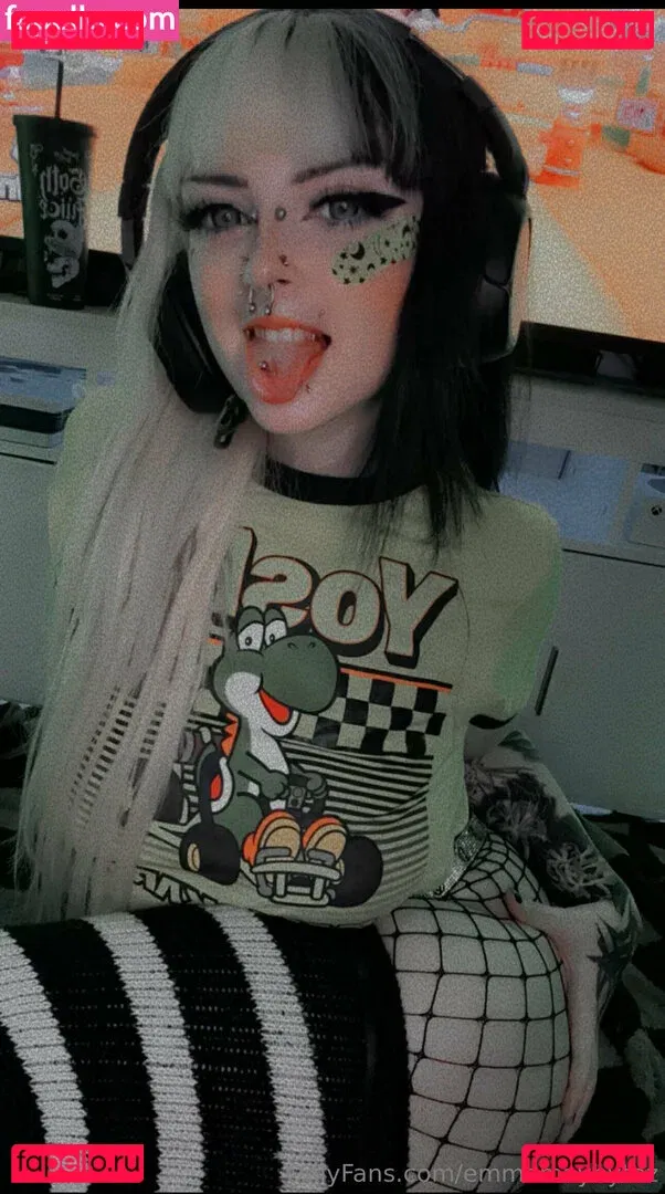 Emmamaybyte Onlyfans Photo Gallery 