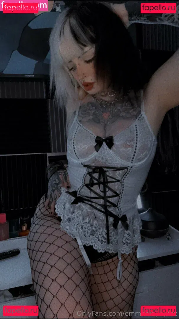 Emmamaybyte Onlyfans Photo Gallery 