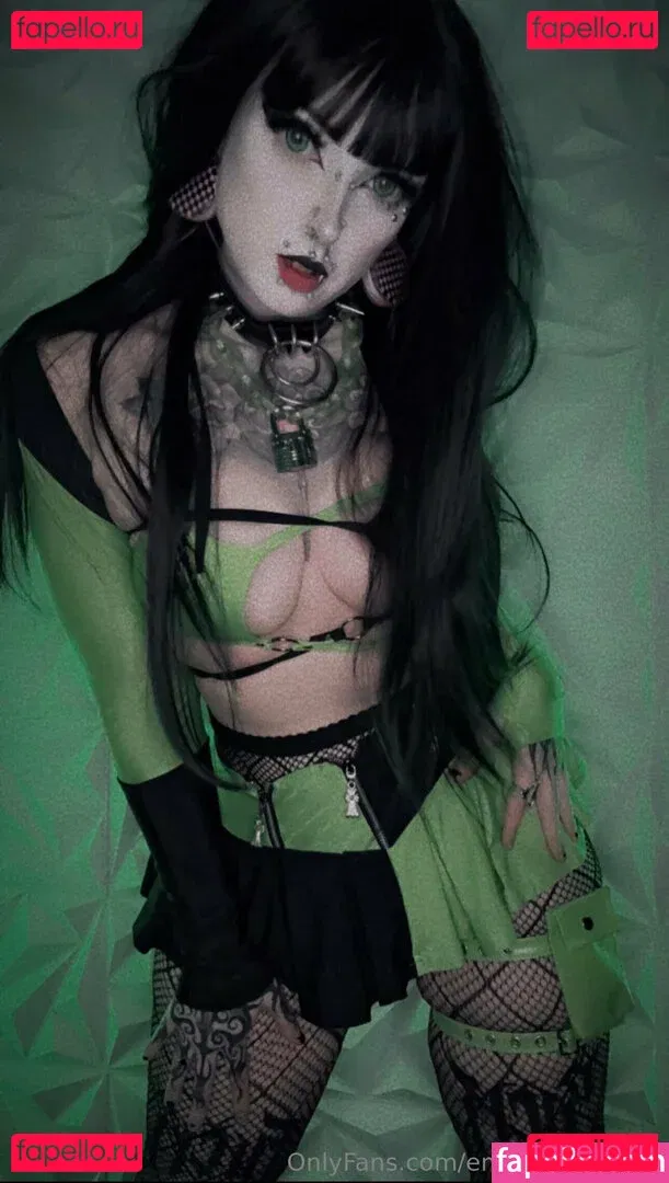 Emmamaybyte Onlyfans Photo Gallery 