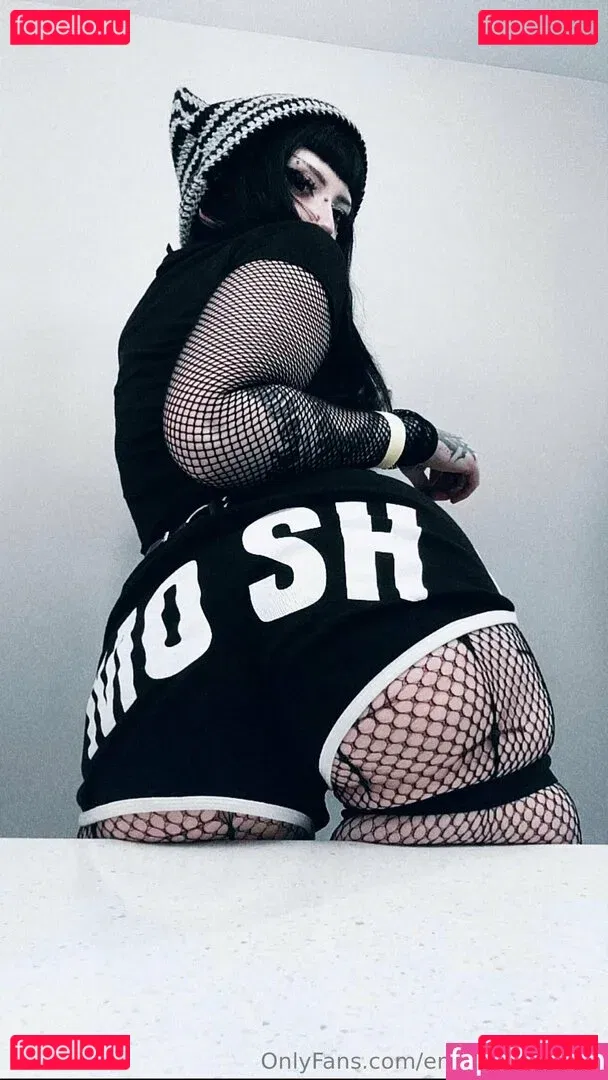 Emmamaybyte Onlyfans Photo Gallery 