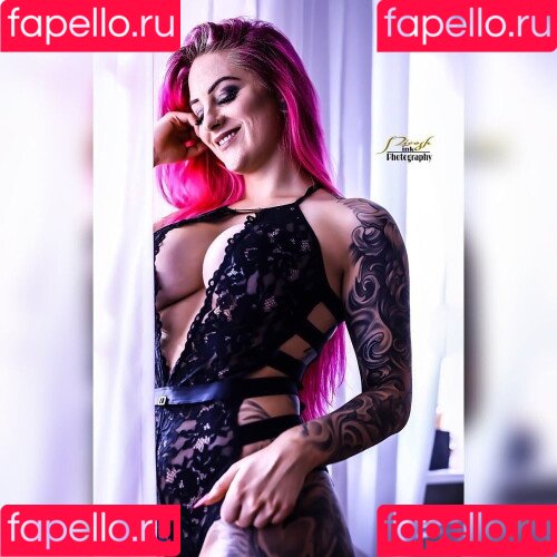 Pia Sativa Onlyfans Photo Gallery 