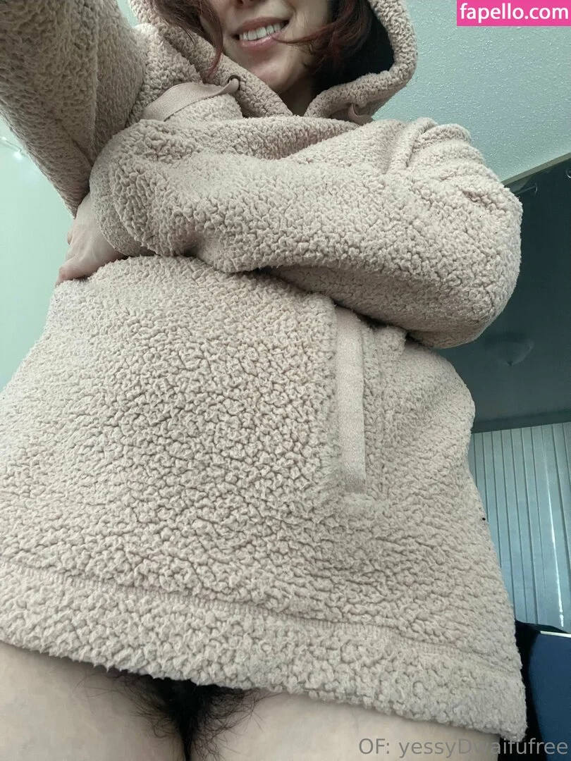 yessydwaifufree Onlyfans Photo Gallery 