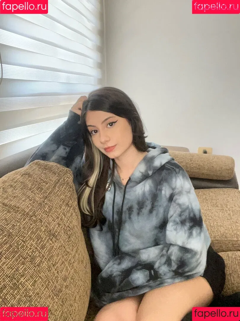 Yayahuz Onlyfans Photo Gallery 