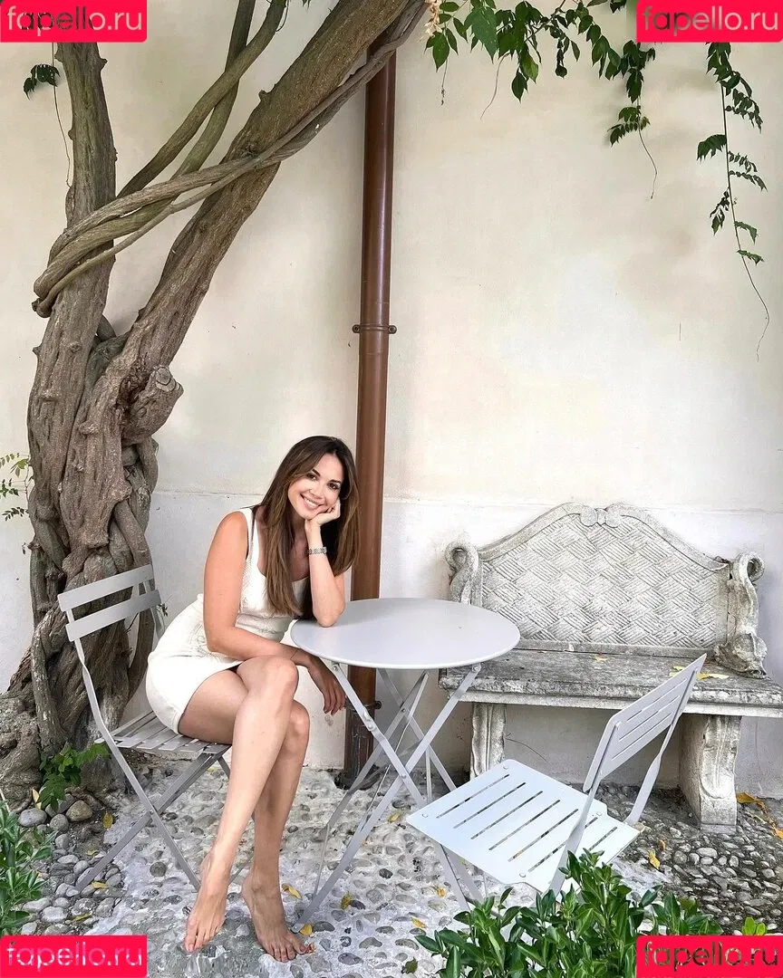 Mandy Capristo Onlyfans Photo Gallery 