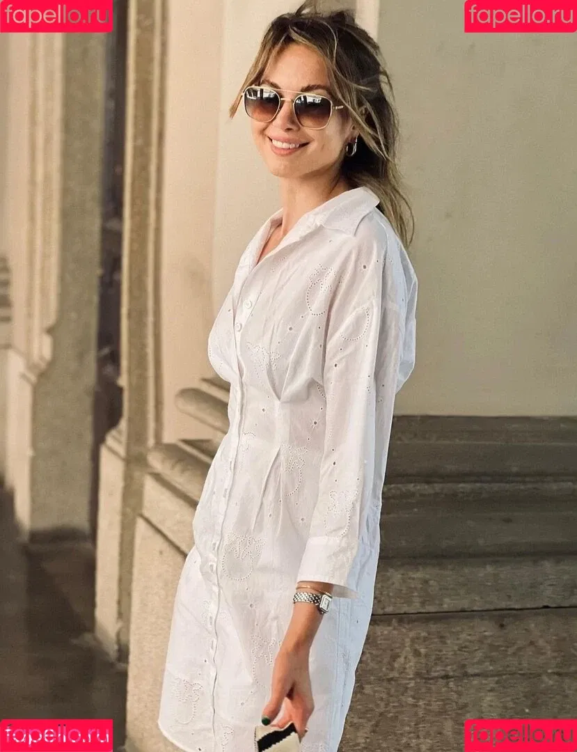 Mandy Capristo Onlyfans Photo Gallery 