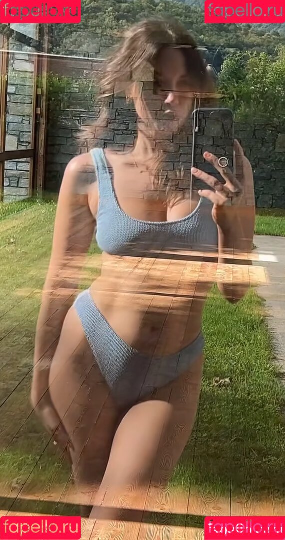 Mandy Capristo Onlyfans Photo Gallery 