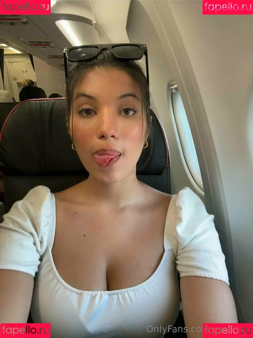 blueella Onlyfans Photo Gallery 