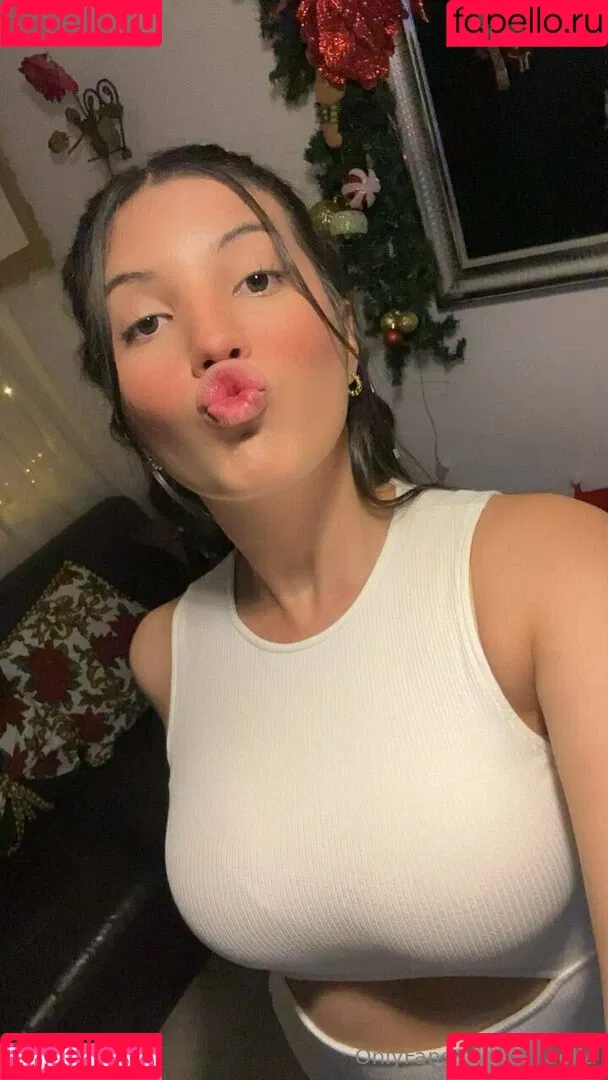 blueella Onlyfans Photo Gallery 