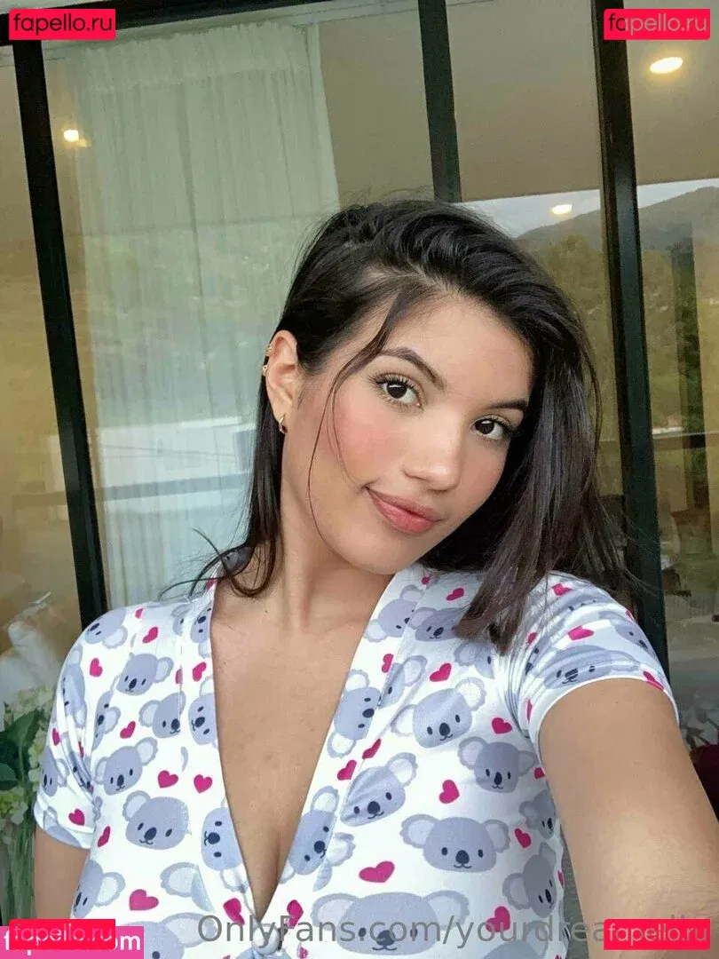 blueella Onlyfans Photo Gallery 