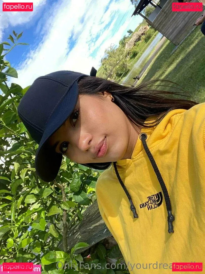 blueella Onlyfans Photo Gallery 