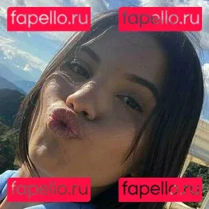 blueella Onlyfans Photo Gallery 