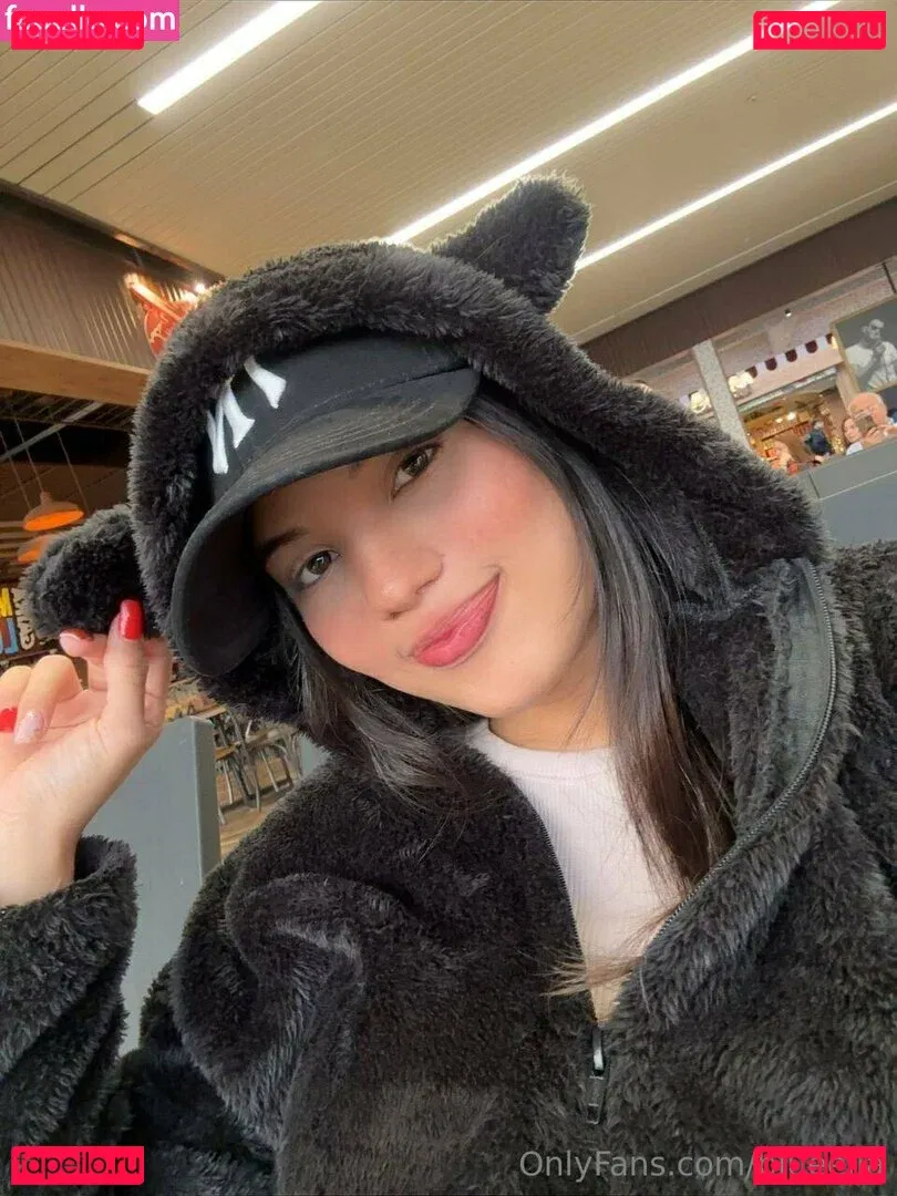 blueella Onlyfans Photo Gallery 