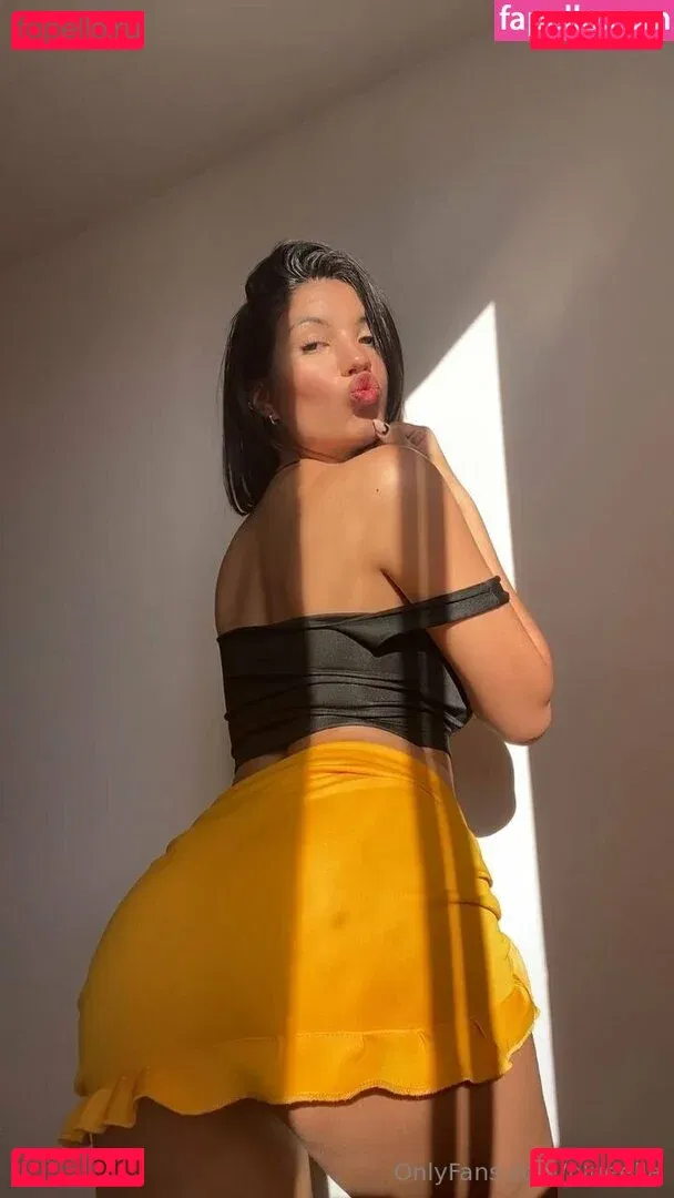 blueella Onlyfans Photo Gallery 