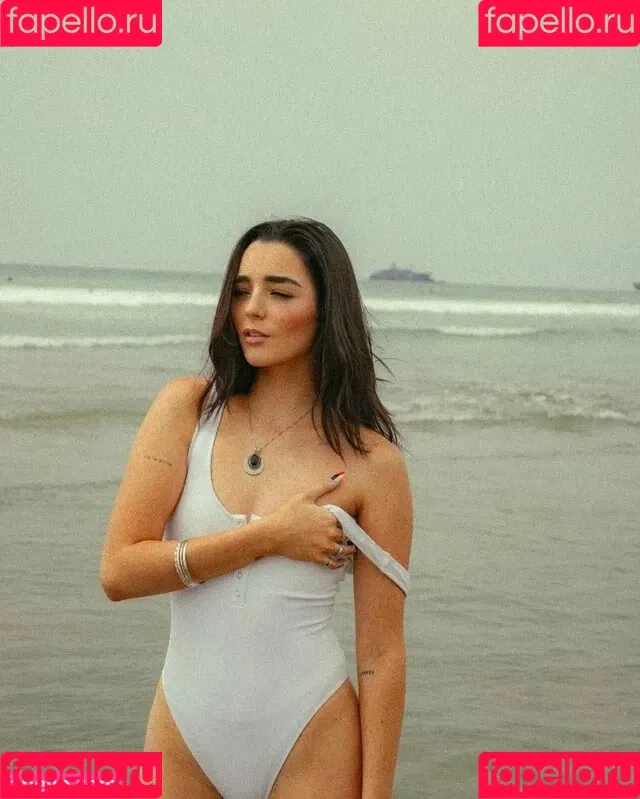 Indiana Massara Onlyfans Photo Gallery 