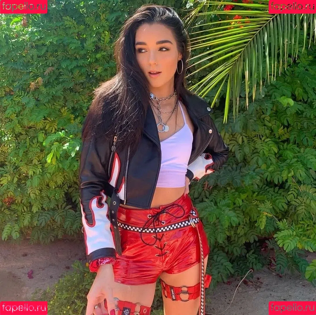 Indiana Massara Onlyfans Photo Gallery 