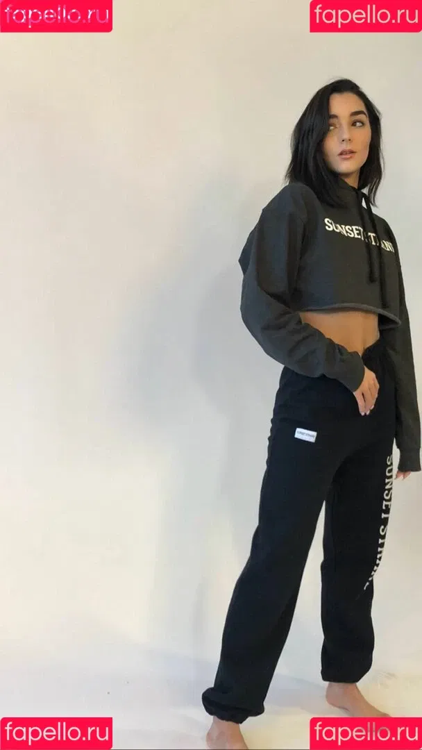 Indiana Massara Onlyfans Photo Gallery 