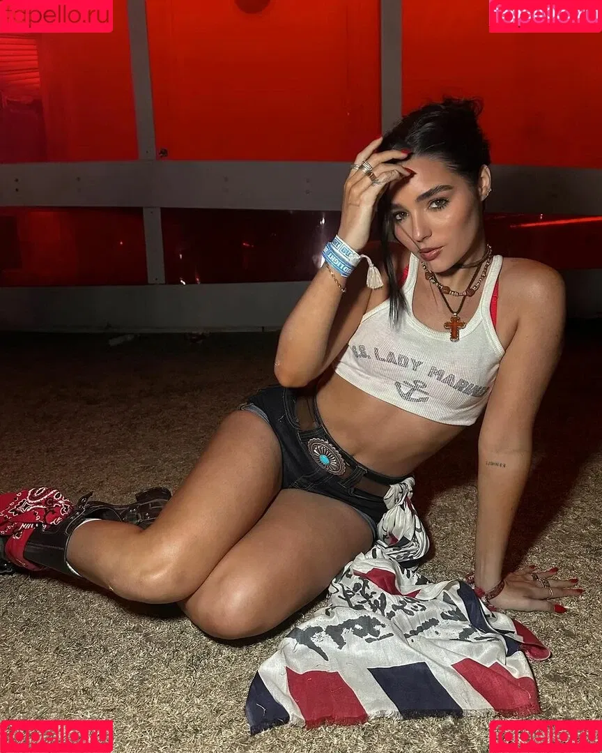 Indiana Massara Onlyfans Photo Gallery 