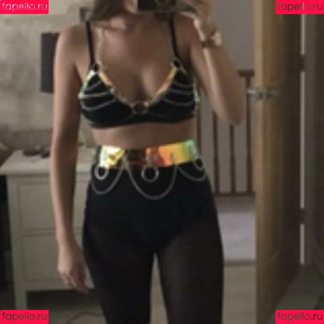 Lucy Beverley Onlyfans Photo Gallery 