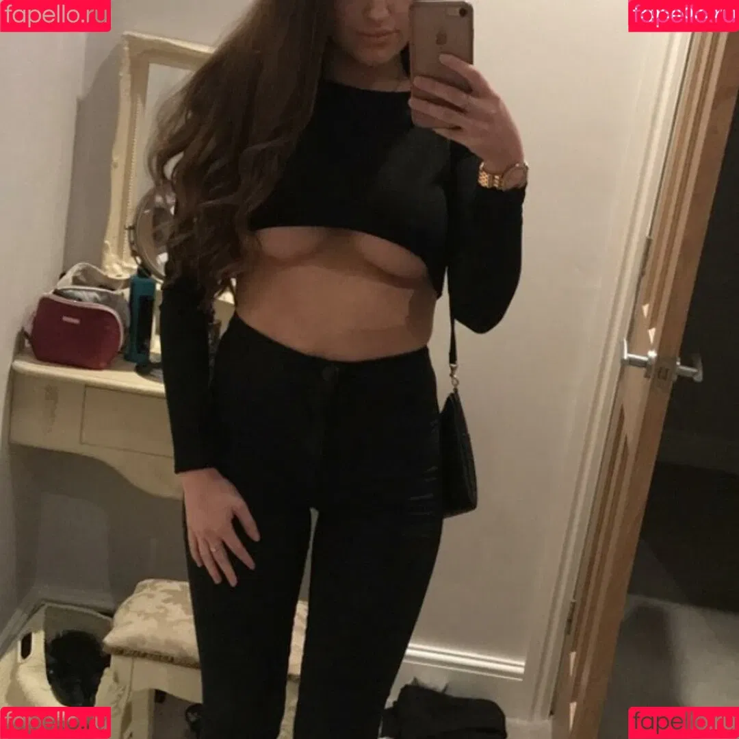Lucy Beverley Onlyfans Photo Gallery 