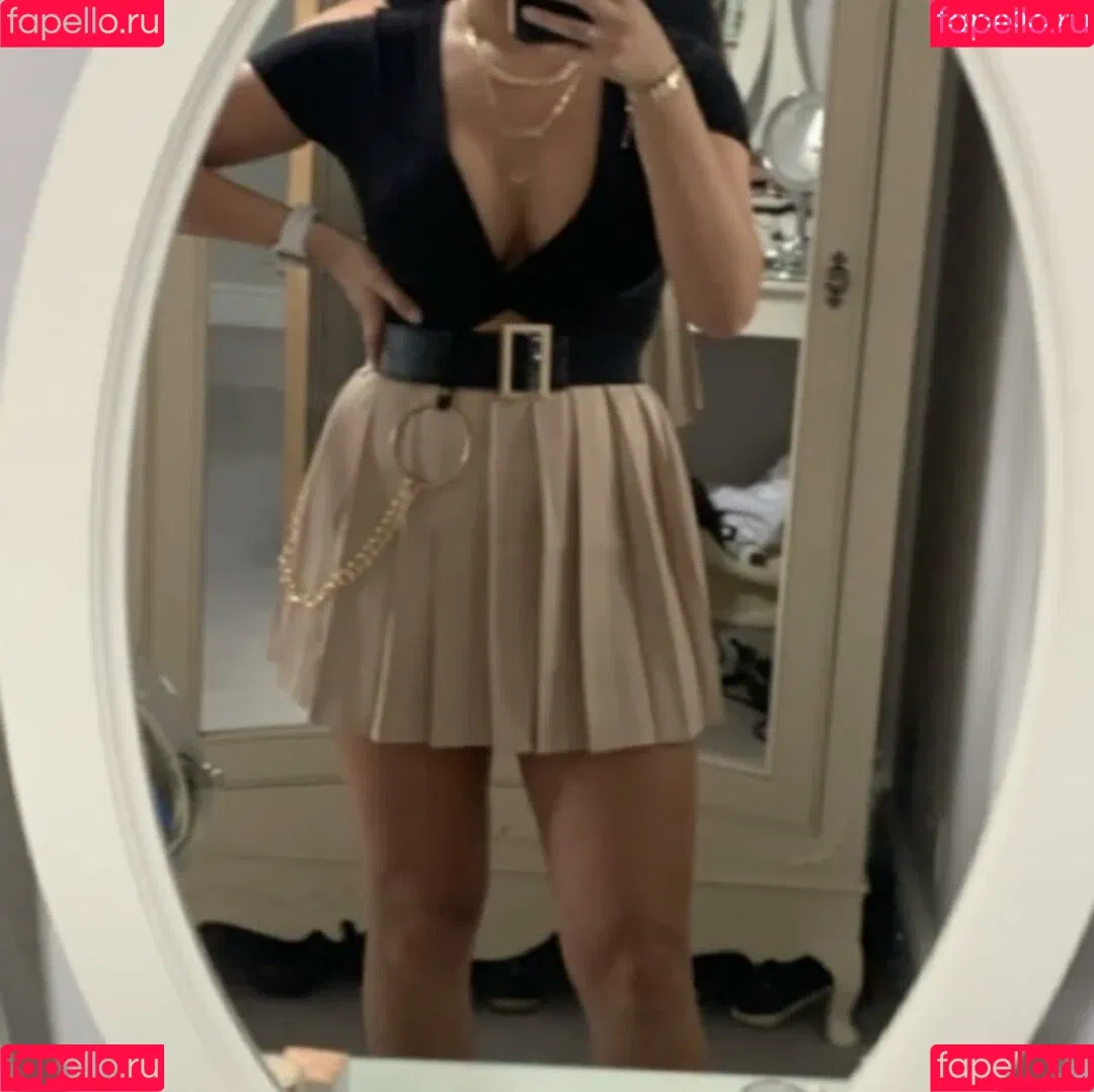 Lucy Beverley Onlyfans Photo Gallery 