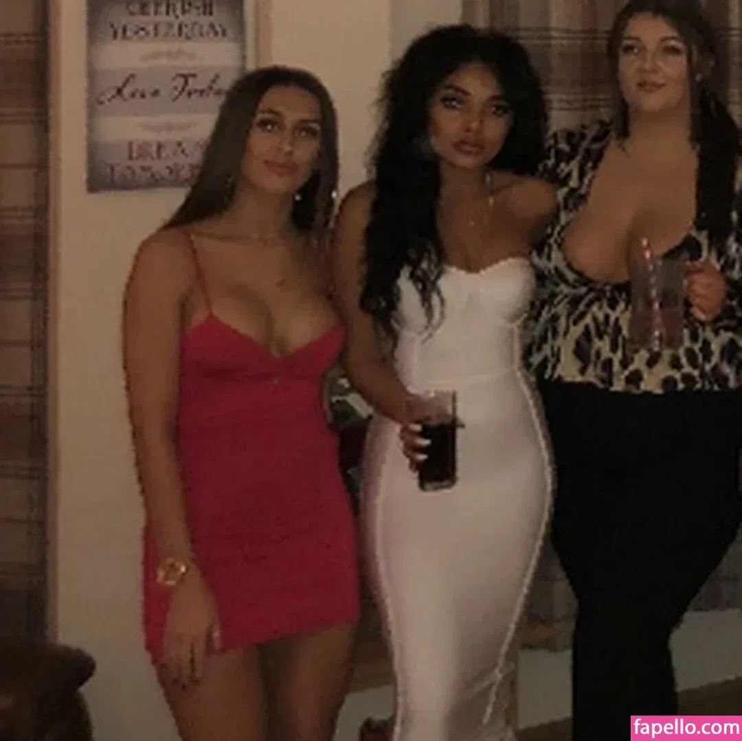 Lucy Beverley Onlyfans Photo Gallery 