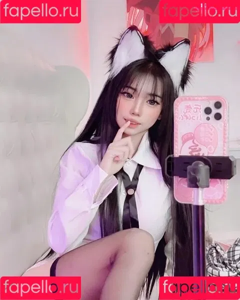 Akari Onlyfans Photo Gallery 