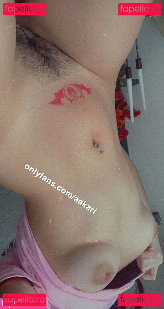 Akari Onlyfans Photo Gallery 