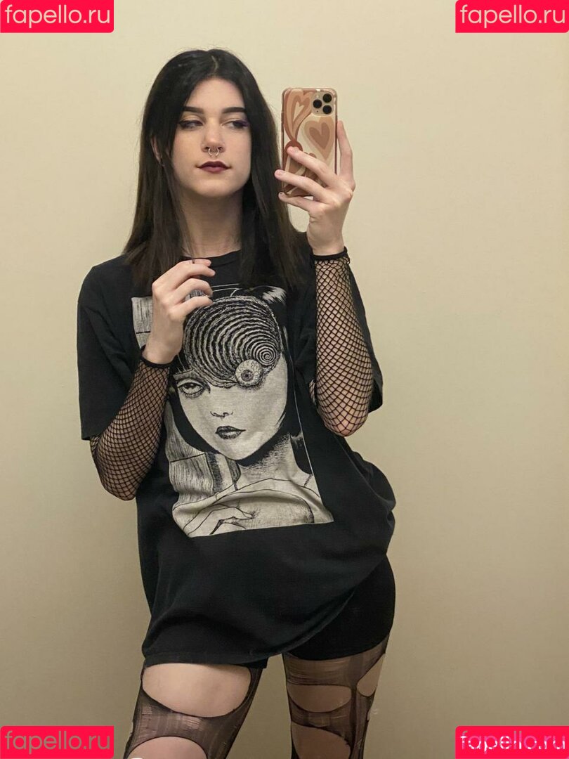 Trashpotatopie Onlyfans Photo Gallery 